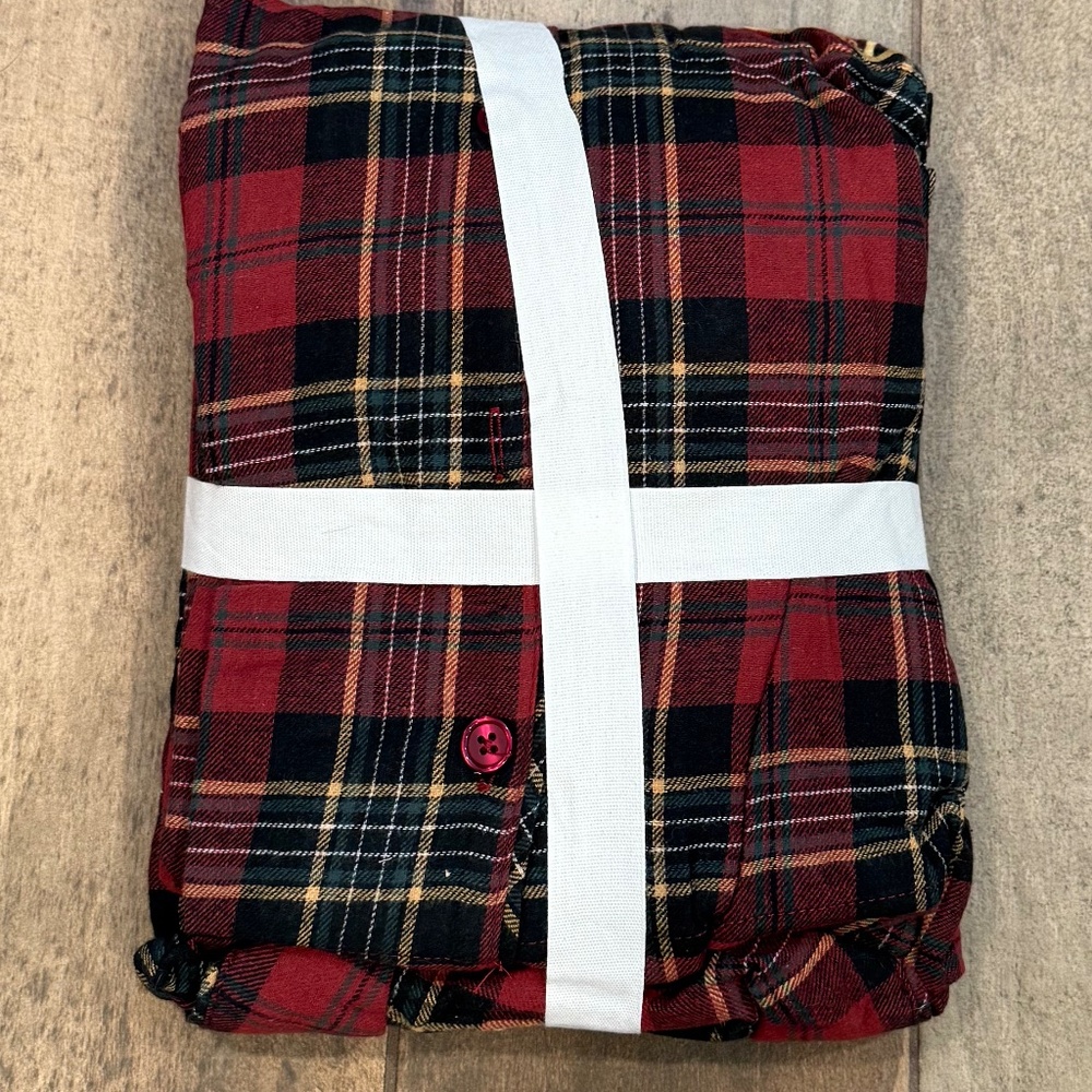 Harry Potter- Hogwarts™ Plaid Organic Pajama Set- PB teen - Picture 5 of 7